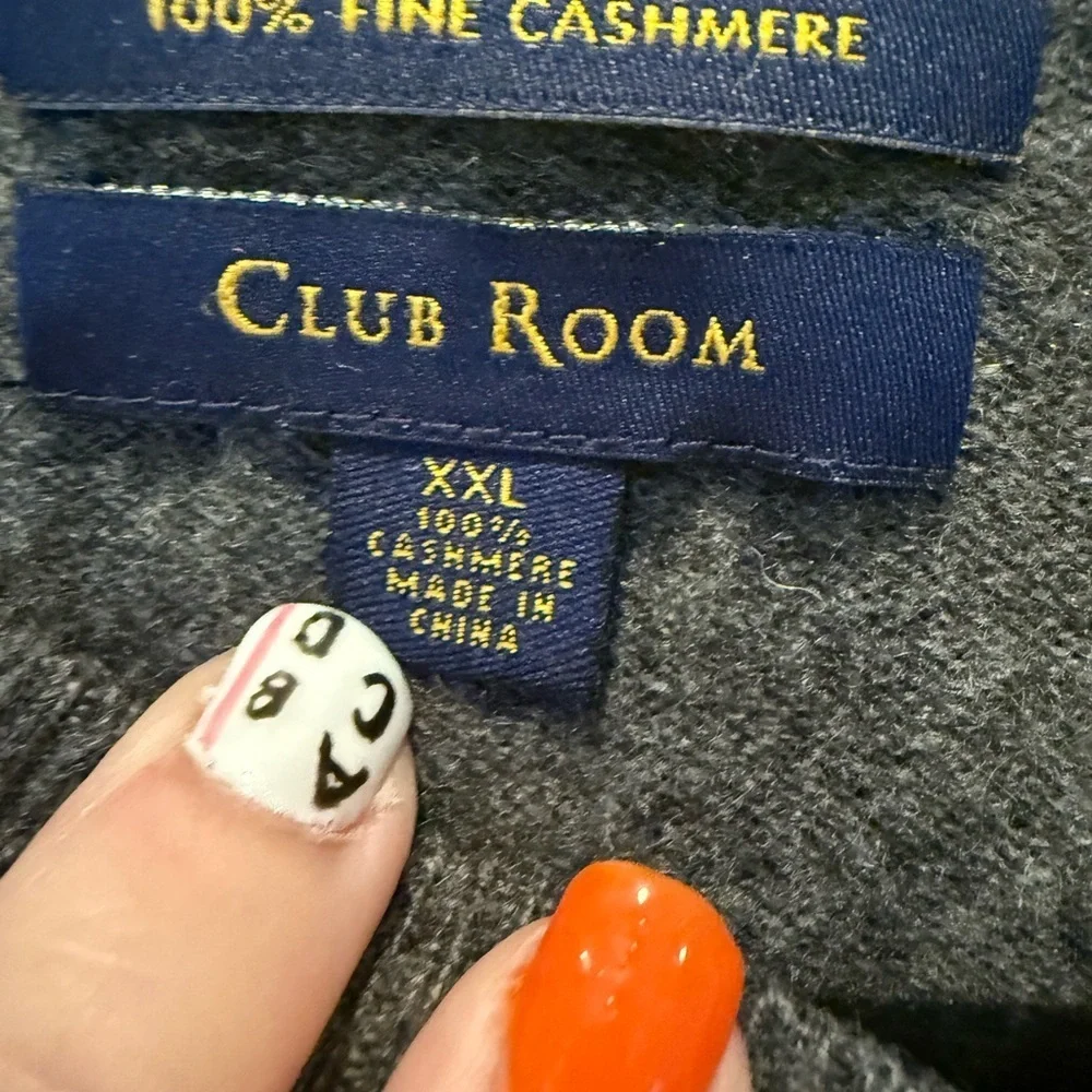 Club Room Charcoal V-Neck Sweater 100% Cashmere